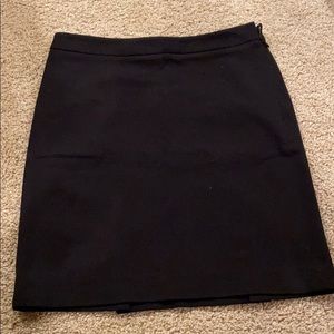 Gap Knee Length Black Skirt Size 2 Stretch